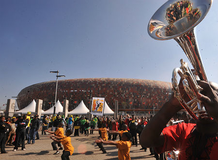 סוקר סיטי, האיצטדיון היחיד שמצדיק את עצמו. בינתיים (צילום: wikipedia commons)