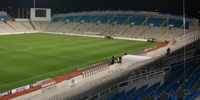 איצטדיון GSP בניקוסיה. בית שני (צילום: George M. Groutas_flickr_cc)