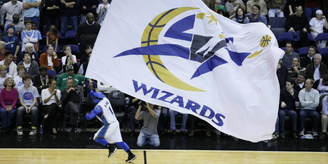 ג'י-מן והאוהדים. מרגישים בבית (צילום: Keith Allison_flickr_cc)