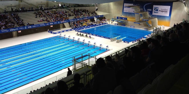 אליפות העולם בשחייה. קופצים למים העמוקים (צילום: carlbob_flickr_cc)