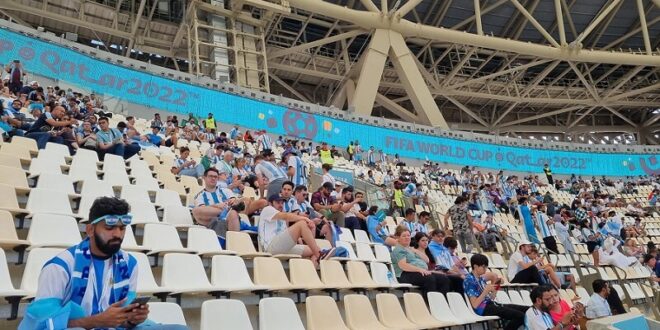 מאחדים הזמנות ויושבים ביחד במונדיאל. (צילום: ספורטור)